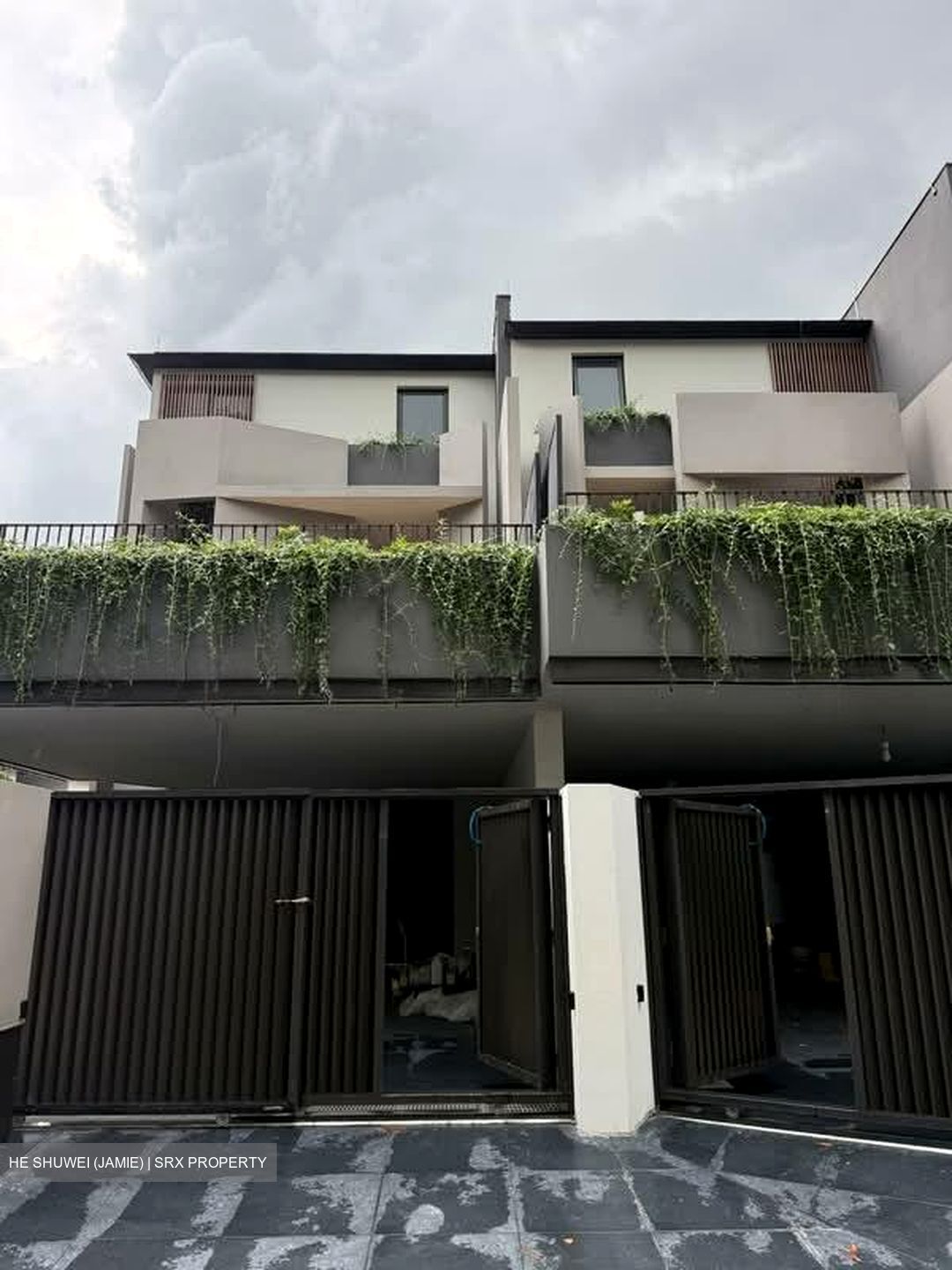 Capitol Park (D11), Semi-Detached #566703141